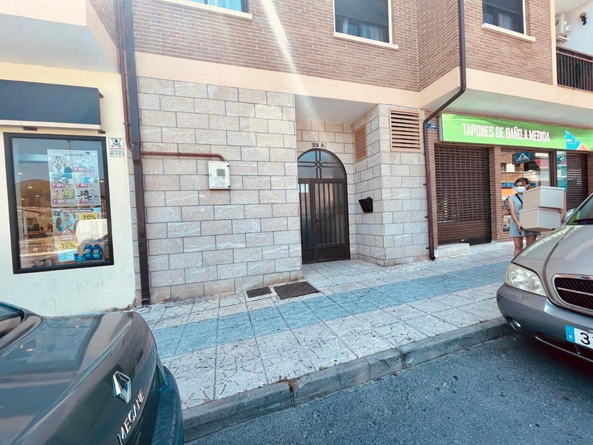 Apartamento Eucalipto Apartamento Sotillo de la Adrada Exterior foto